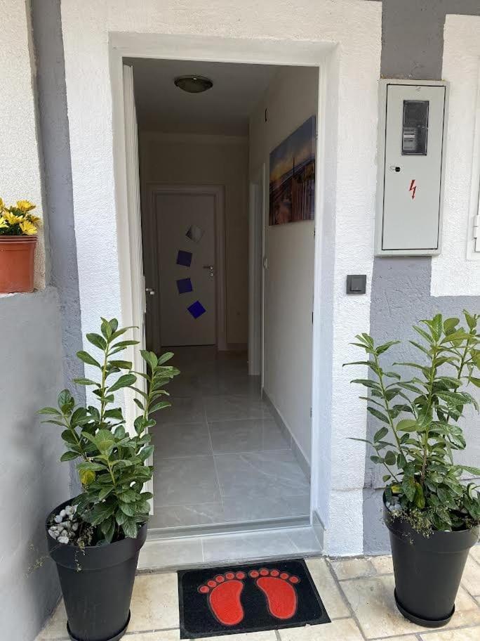 Apartament Lana Szybenik Zewnętrze zdjęcie
