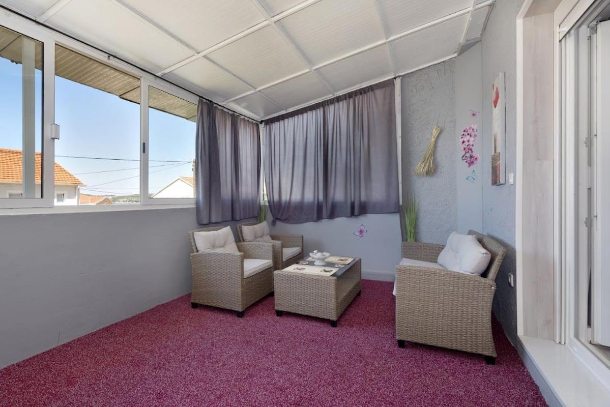 Apartament Lana Szybenik Zewnętrze zdjęcie