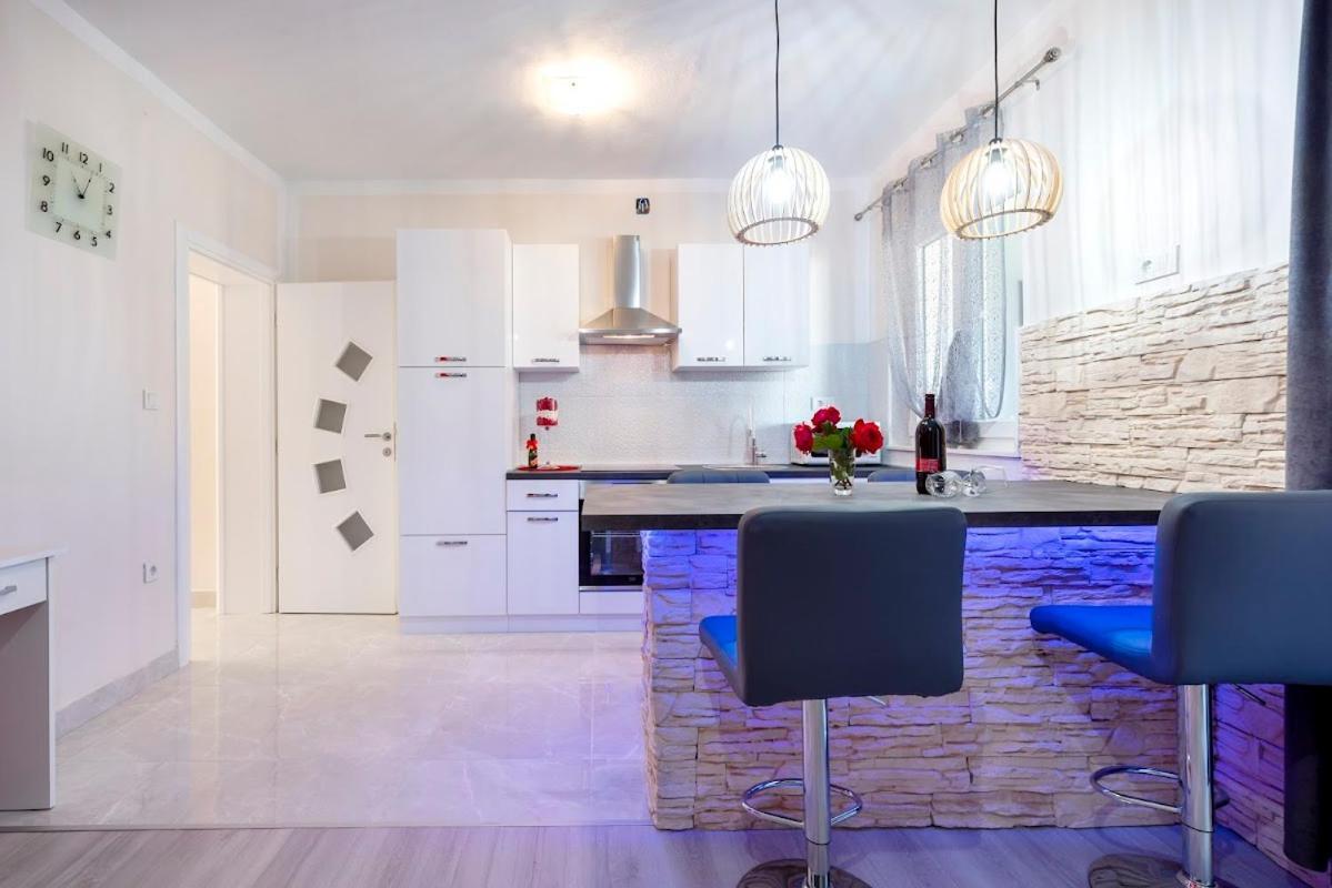 Apartament Lana Szybenik Zewnętrze zdjęcie